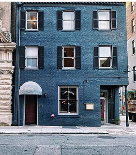 9 Drayton Street Historic building in Savannah, Georgia