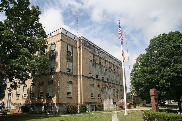 Adair County Courthouse