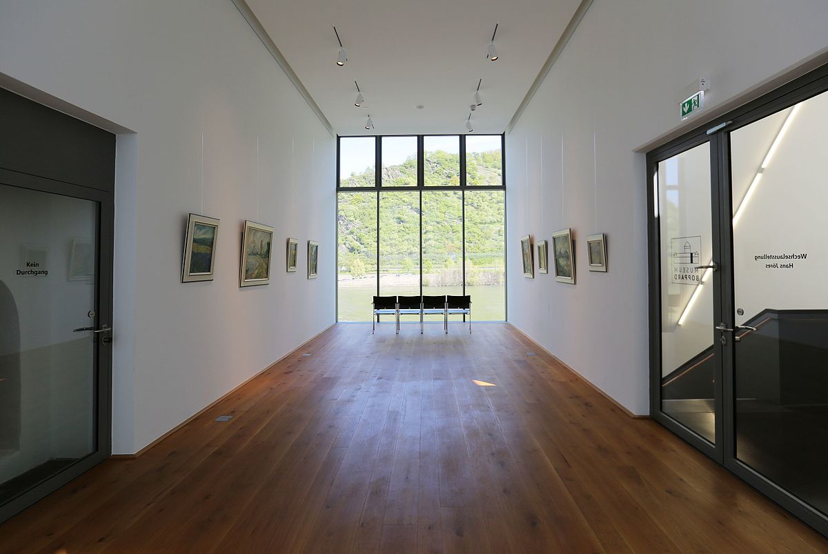 Datei Alte Kurfurstliche Burg Boppard Galerie Mit Blick Auf