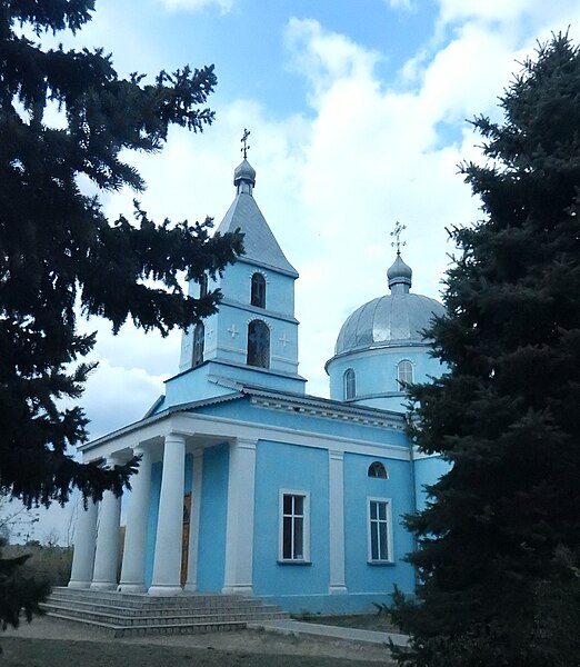 File:Ascension Church in Novopetrivka 4.jpg