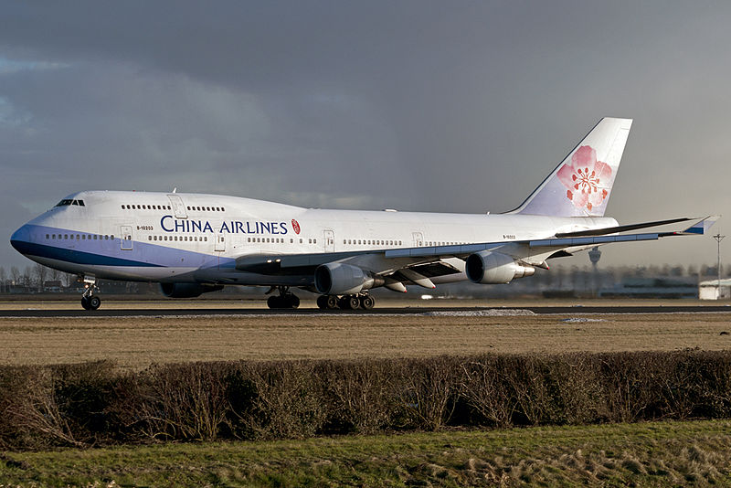 File:B-18203 China Airlines (5387362415).jpg