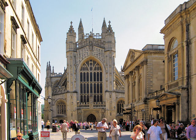 Bath Abbey and the Roman Baths