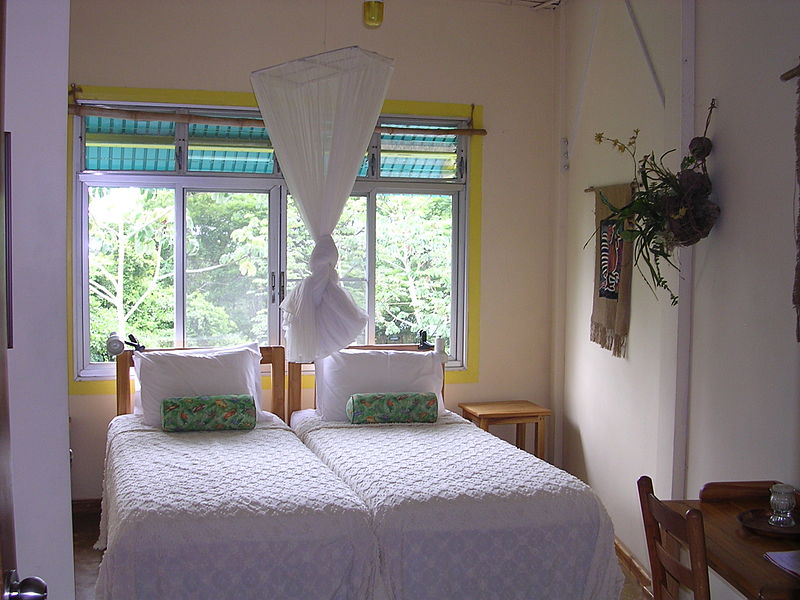 File:Bedroom of Canopy Tower in Gamboa, Panama 01.jpg