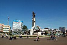 Buôn Thuột city square.jpg