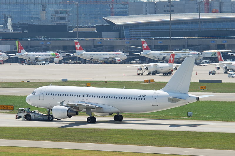 File:Bulgaria Air Airbus A320; LZ-FBE@ZRH;16.07.2010 583ai (4799534555).jpg