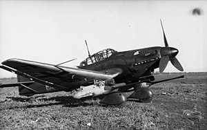 Junkers Ju 87: Vývoj, Konstrukce, Služba