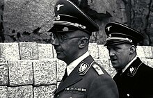 Bundesarchiv Bild 192-140, KZ Mauthausen, Himmler mit Eigruber.jpg