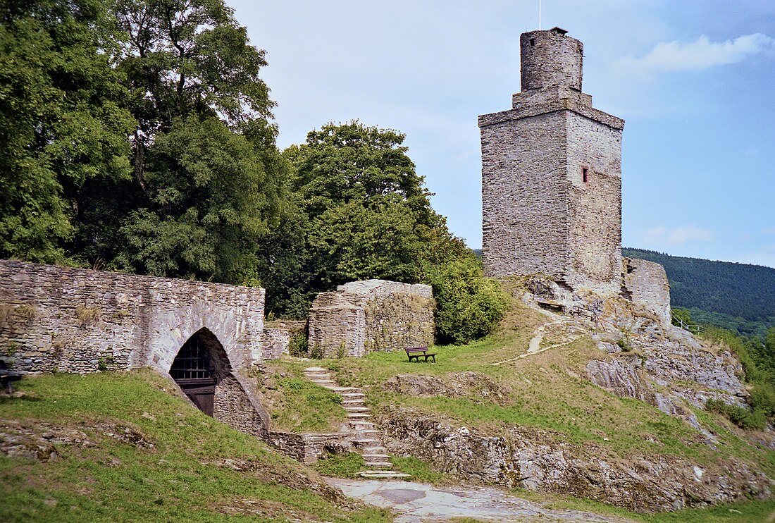 Burgruine Falkenstein (Taunus)