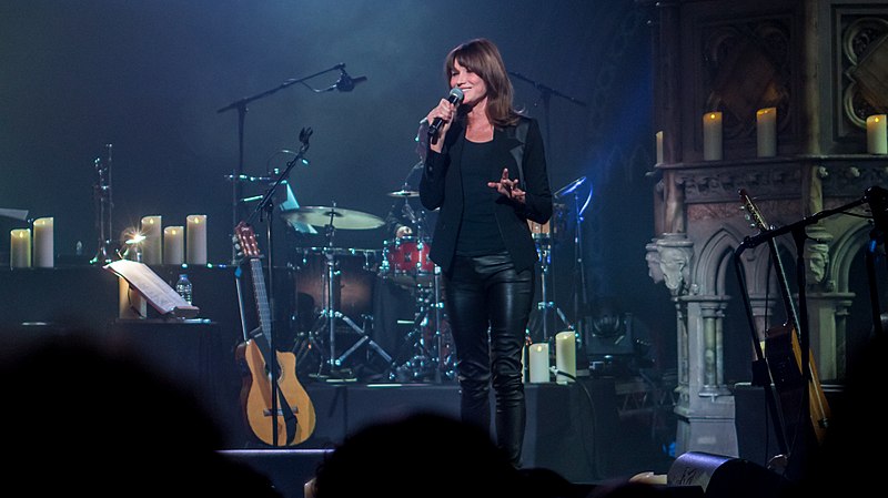 File:Carla Bruni - Union Chapel - Saturday 9th December 2017 CarlaBUnionCHap091217-2 (25488456878).jpg