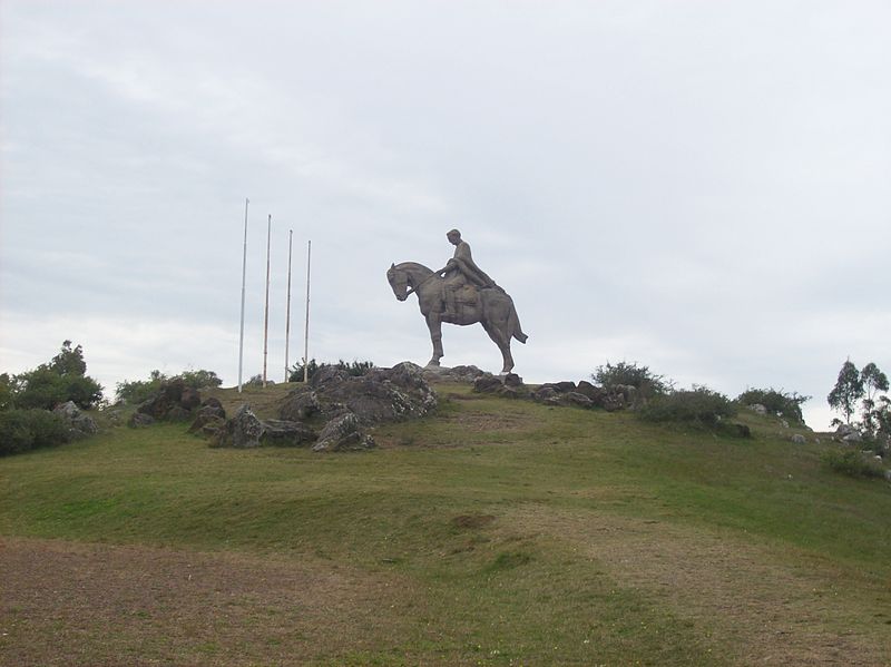 File:Cerro de Artigas, Minas, Lavalleja.JPG