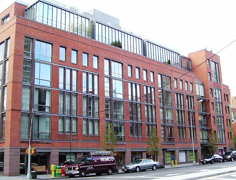 File:Chelsea Enclave from south crop.jpg
