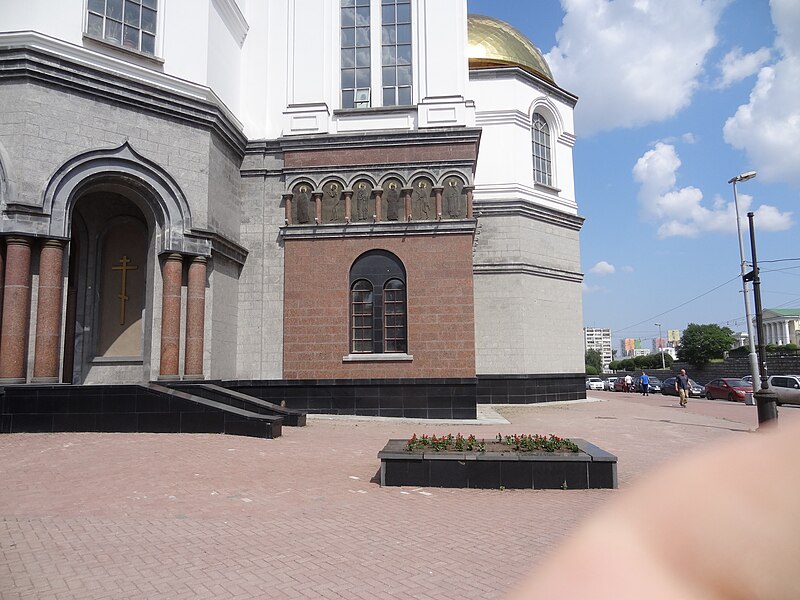 File:Church on the Blood, Yekaterinburg (32).jpg