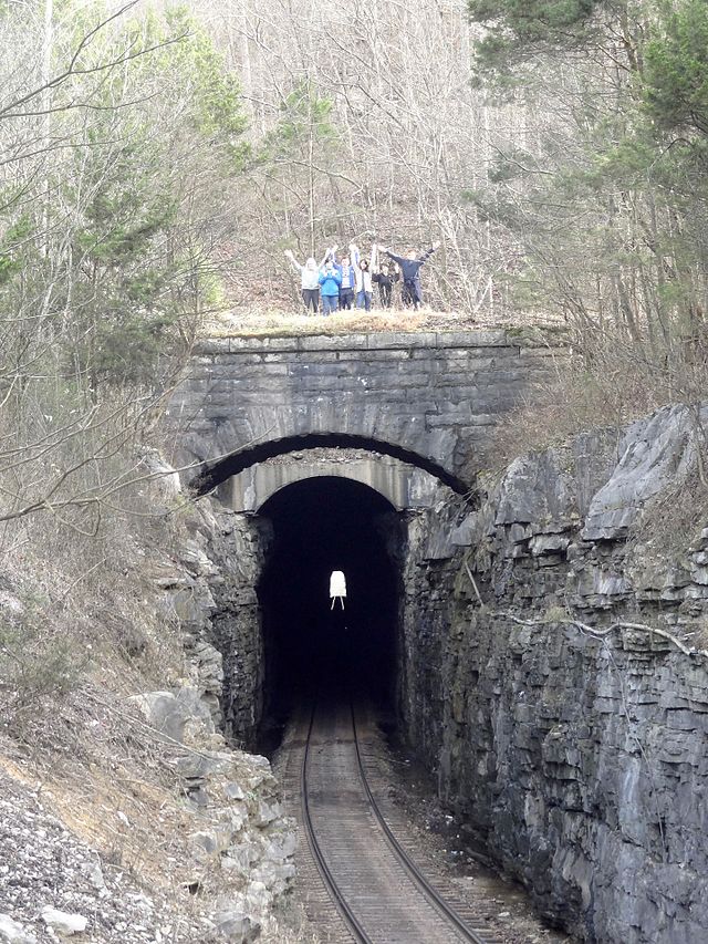 Cowan Tunnel - Wikipedia