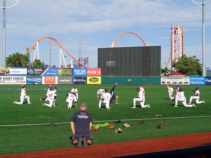 Brooklyn Cyclones players prior to the Cyclones game against the Hudson Valley Renegades. By User:Tdorante10