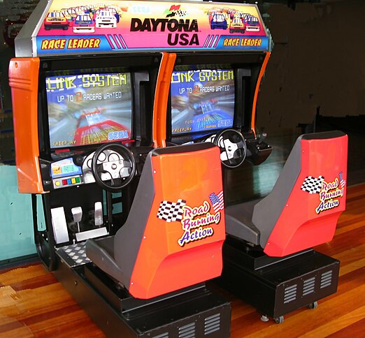 Drive автомат. Дайтона 2 игровой автомат. Аркадный автомат Sega Rally. Daytona USA 2 автомат. Sega Daytona.