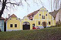 Čeština: Selské baroko (jižní strana) ve vesnici Dobčice This file was created as a part of the photographic program of Wikimedia Czech Republic. Project: Fotíme Česko The program supports Wikimedia Commons photographers in the Czech Republic.