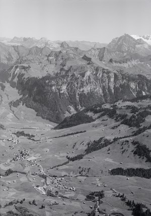 Oberiberg: Geschichte, Sehenswürdigkeiten, Bilder