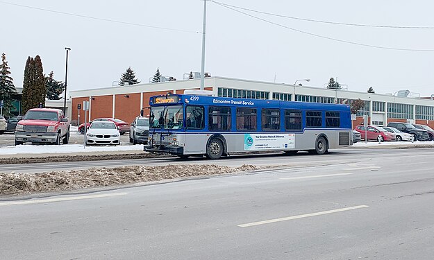 Edmonton Transit Service New Flyer D40LF on route 902 service to University