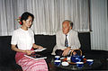 Edgardo Boeninger en Myanmar junto a Aung San Suu Kyi.jpg