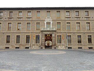 Edificio Pignatelli Zaragoza 41.jpg