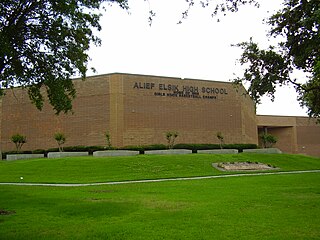 Alief Elsik High School Public school