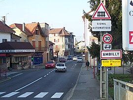 The main road into Ambilly