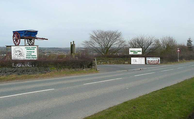 File:Entrance to Ingfield Farm Shop - geograph.org.uk - 2513382.jpg