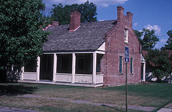 FT. SMITH'S BELLE GROVE TARIXIY TUMANI.jpg