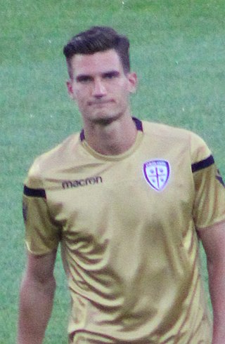 <span class="mw-page-title-main">Marco Andreolli</span> Italian professional footballer