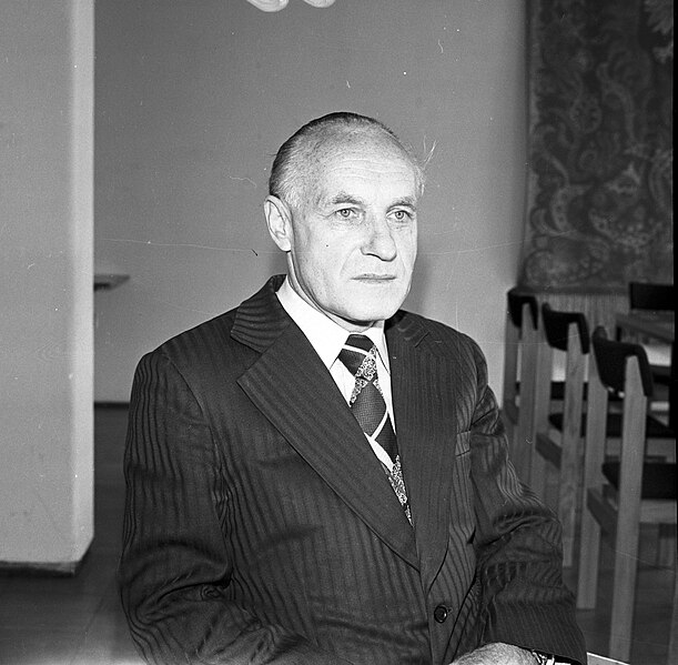 File:Ferdynand Łukaszek.jpg