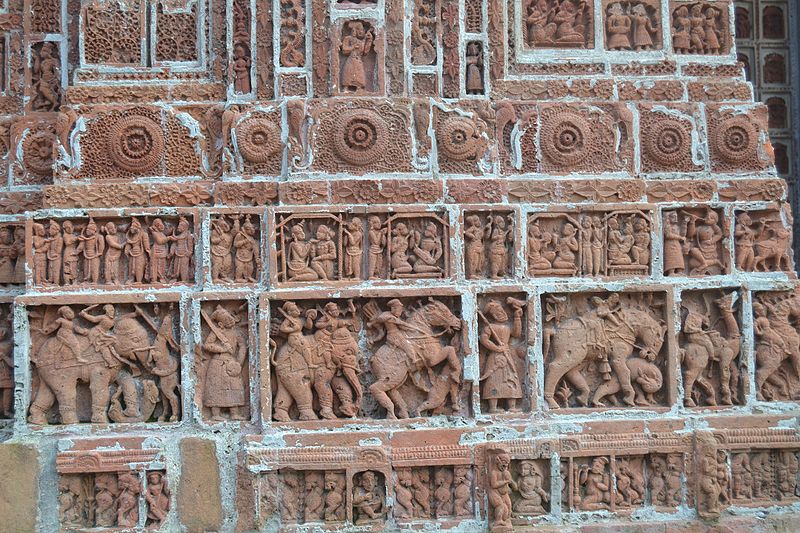 File:Finest artwork and terracotta of Kantanagar temple 01.jpg