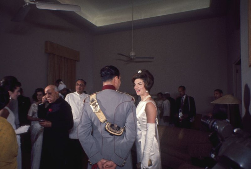 File:First Lady Jacqueline Kennedy Attends Dinner at Residence of Prime Minister of India Jawaharlal Nehru.jpg