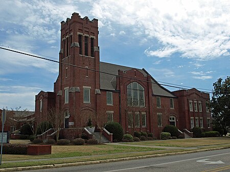 First Methodist Prattville March 2010.jpg