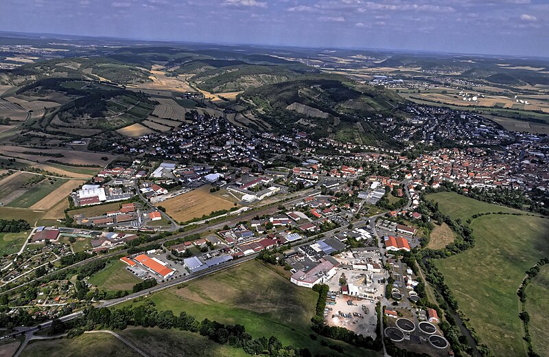 File:Flug -Nordholz-Hammelburg 2015 by-RaBoe 1180 - Hammelburg.jpg