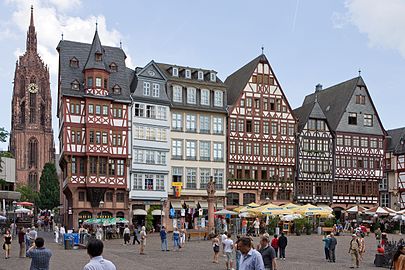 Frankfurt: Römerbergs østside fra 1984