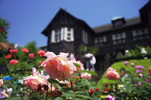 バラ好きが厳選 東京 関東近郊のおすすめバラ園15選 見頃やイベント情報も一挙紹介 アロマライフスタイル