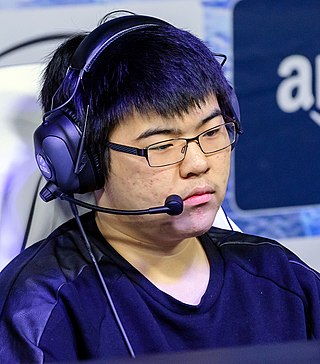 <span class="mw-page-title-main">GodV</span> Chinese professional League of Legends player