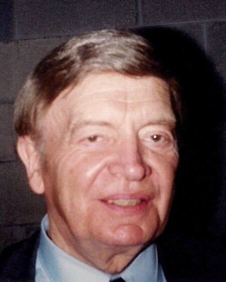 Harold Stassen 1980.jpg