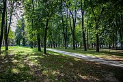 English: Hrušaŭski garden square. Minsk, Belarus Беларуская: Грушаўскі сквер. Мінск, Беларусь Русский: Грушевский сквер. Минск, Беларусь