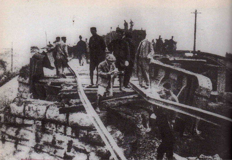 File:Huanggutun Incident in railway.JPG