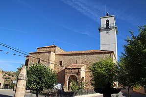 Iglesia Parroquial de la Santa Cruz - VELAMAZÁN (Soria).JPG