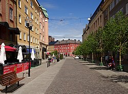 Södertälje: Historia, Stadsbild, Kommunikationer