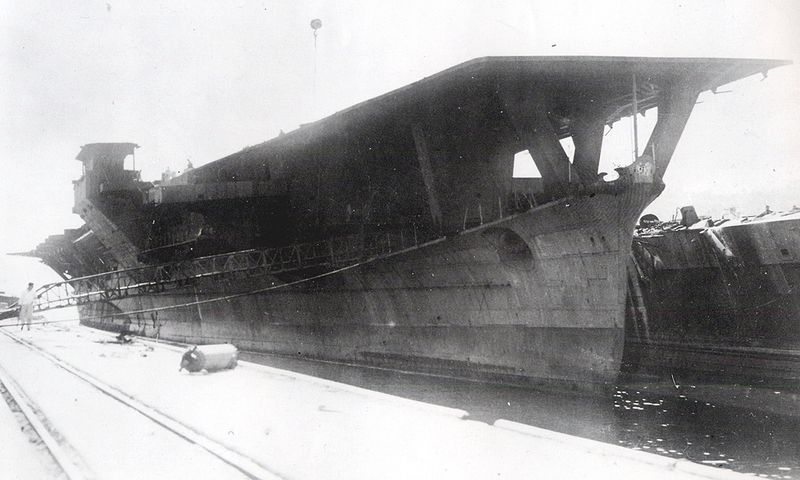 File:Japanese aircraft carrier Ibuki cropped.jpg