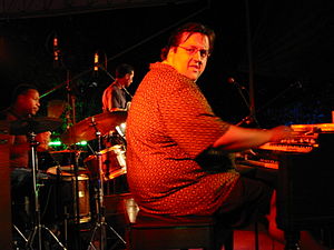 Jazz organist Joey Defrancesco, pictured here in 2002, has recorded albums that recapture the "old school" organ trio sound of the 1960s. Joey Defrancesco 2002.JPG