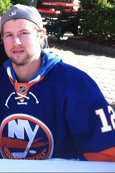 Josh Bailey 2013.jpg