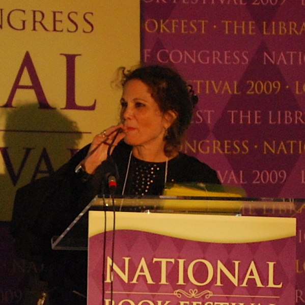 File:Julia Alvarez 2009 (cropped).jpg