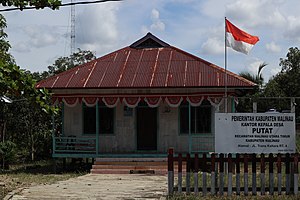 Kantor kepala desa Putat