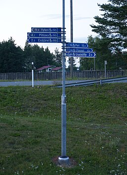 Kyläsaari-tolppa. 
 JPG