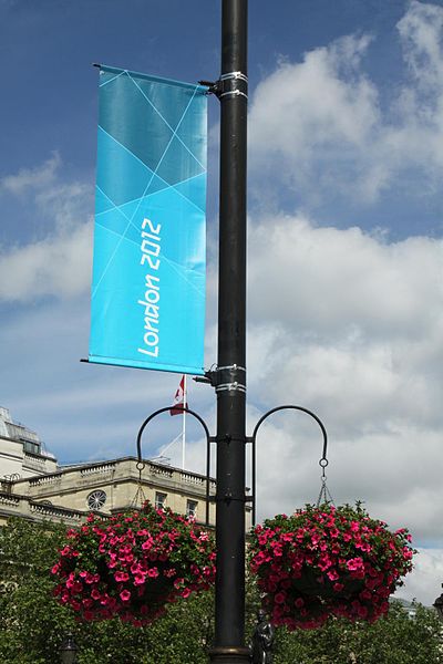 File:London 2012 Banner - Trafalgar Square.jpg