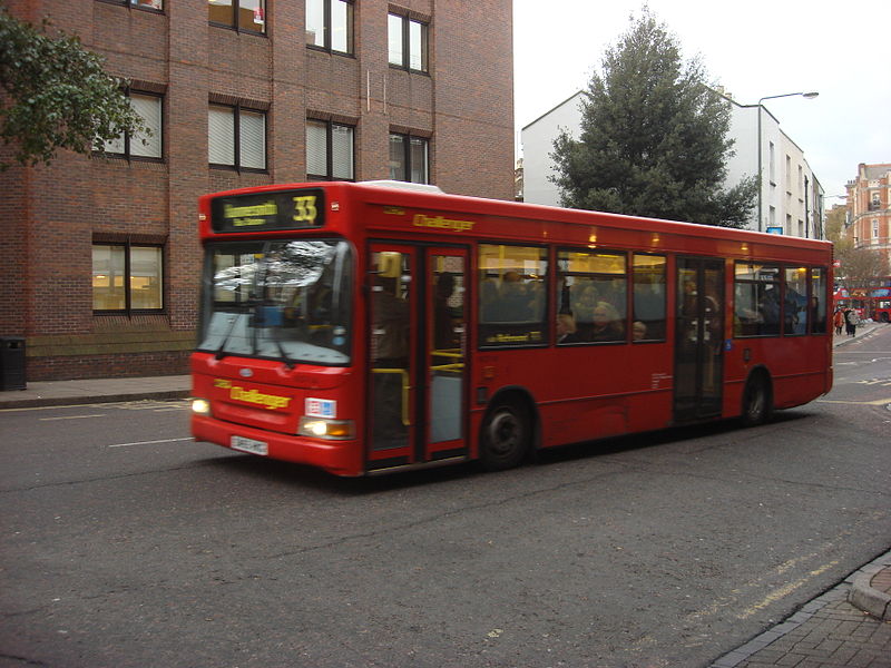 File:London Bus route 33.jpg